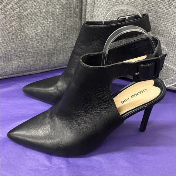 Gianni Bini Black Buckle Detail Sandals Size 10 M - Picture 2 of 12